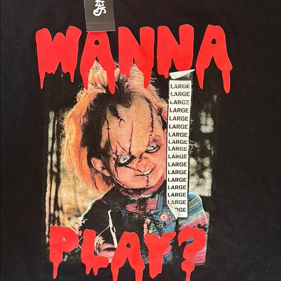 Chucky Wanna Play? Black T-Shirt from Spencer's Ripple Junction NWT Men's Large - Picture 4 of 4